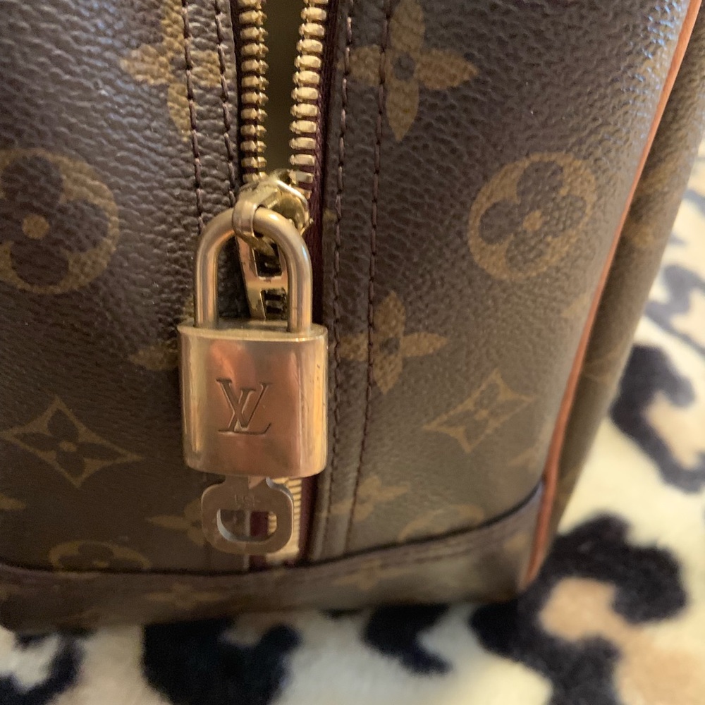 Louis Vuitton bag